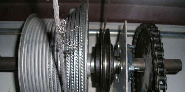 overhead garage door cable repair in London